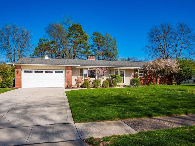 1490 Pemberton Drive, Columbus, OH 43221 Photo 60