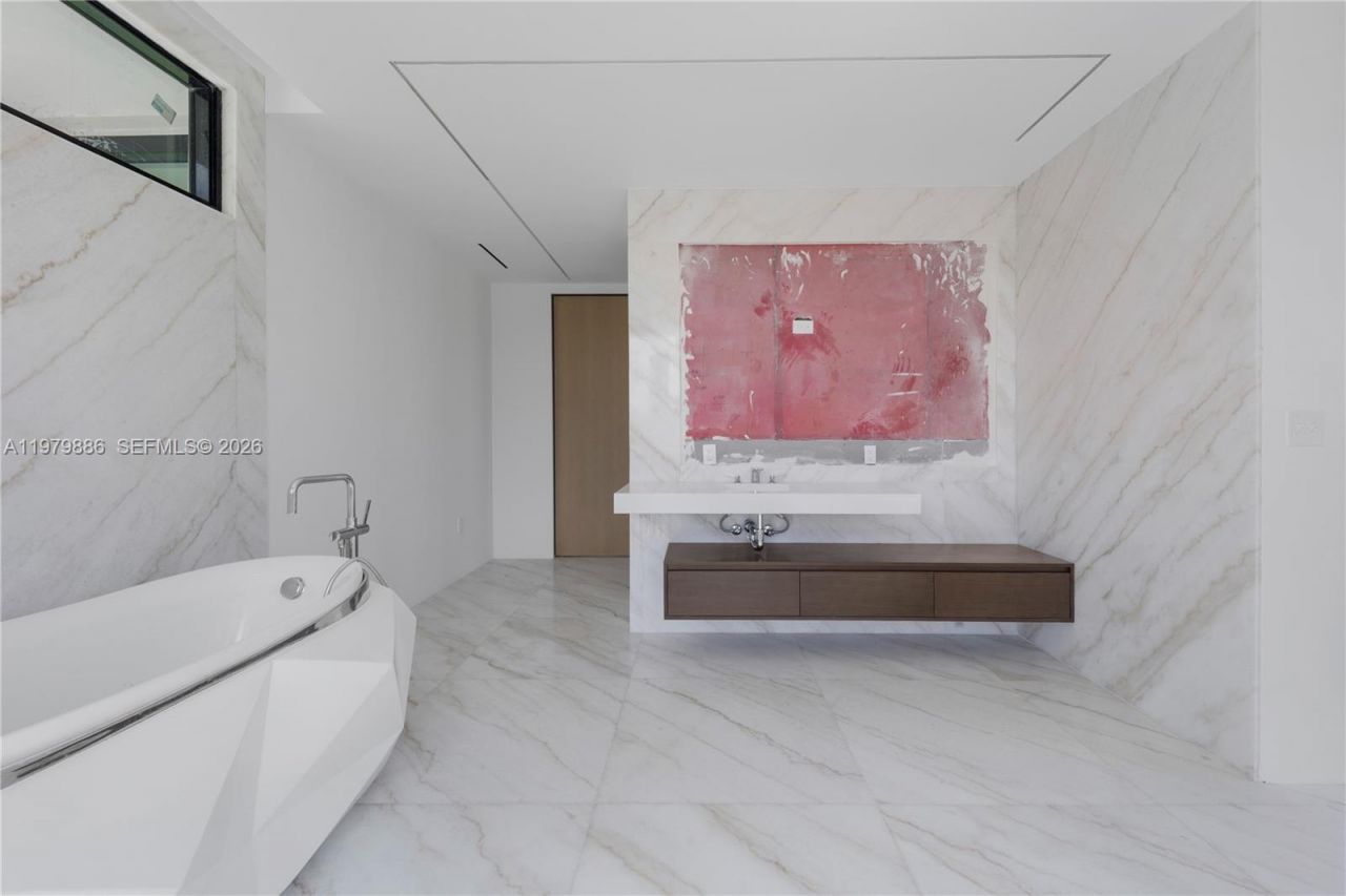 2094 Prairie Ave , Miami Beach, FL 33139 Photo