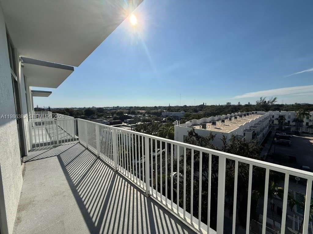 2100 Van Buren St , Unit 501, Hollywood, FL 33020 Photo