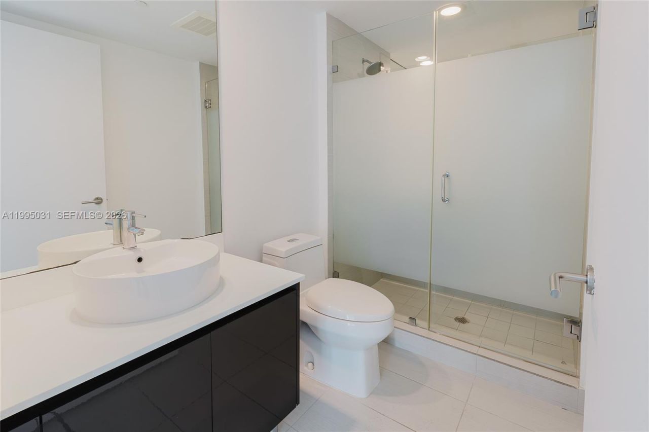 31 SE 6th St, Unit 1906, Miami, FL 33131 Photo