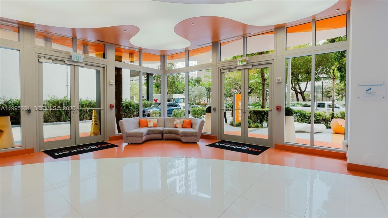 31 SE 6th St, Unit 1906, Miami, FL 33131 Photo