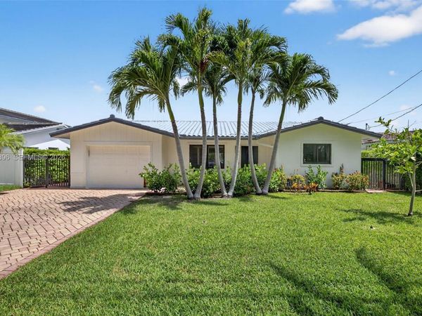 2481 SE 15th St , Pompano Beach, FL 33062