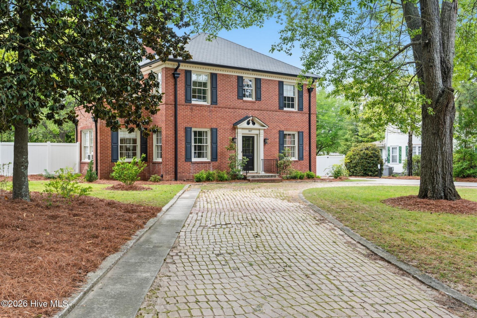 307 Bauersfeld Street, Hamlet, NC 28345 Main Photo