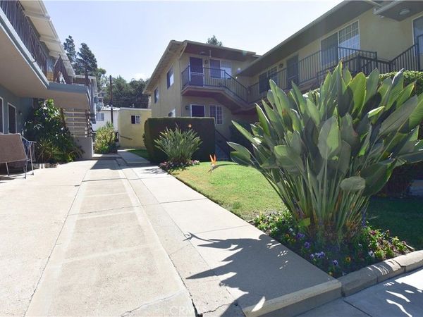 1570 N Verdugo Road, Unit B, Glendale, CA 91208