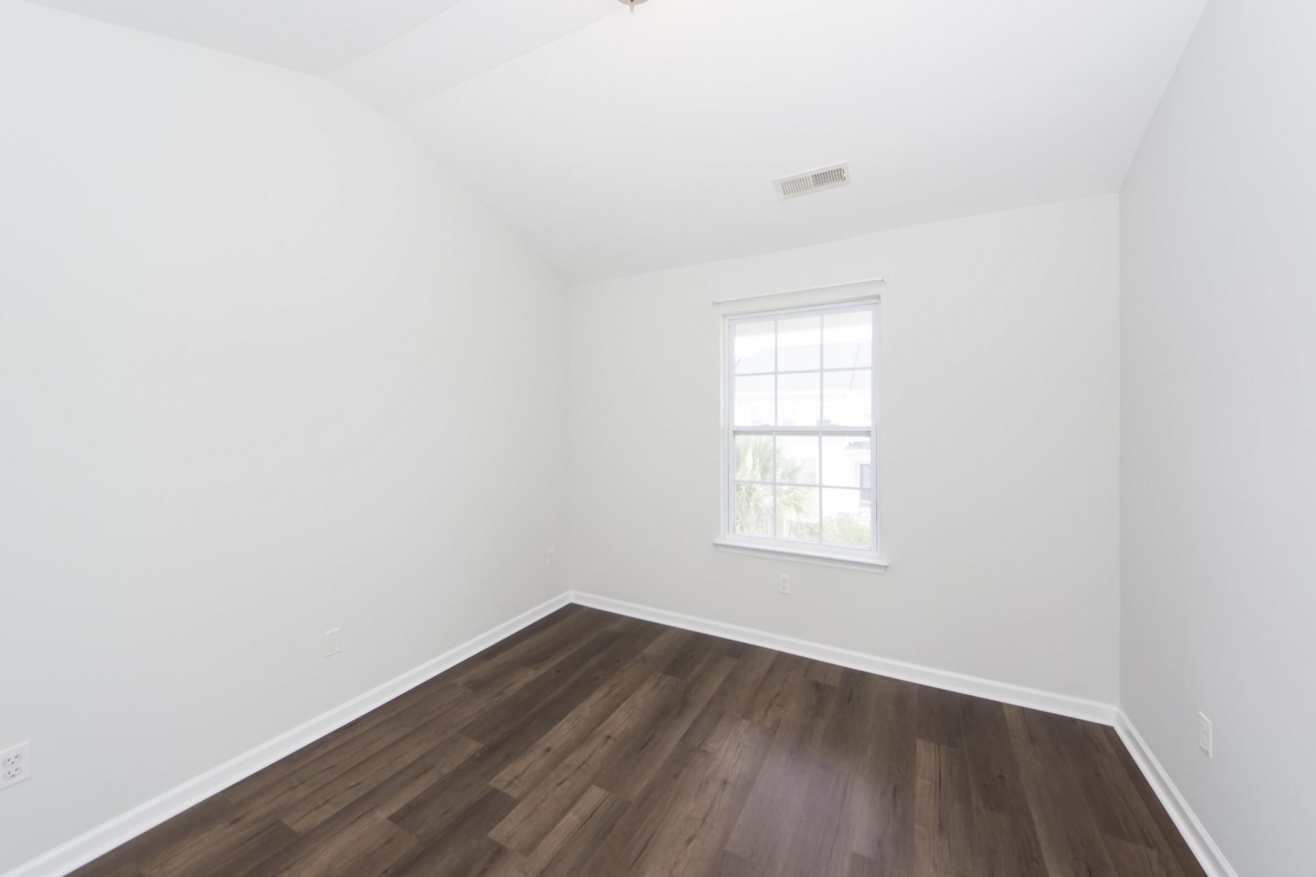 547 Mclernon Trace Photo 23