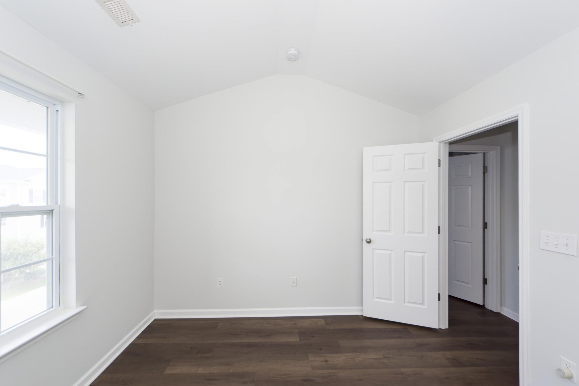 547 Mclernon Trace Photo 24