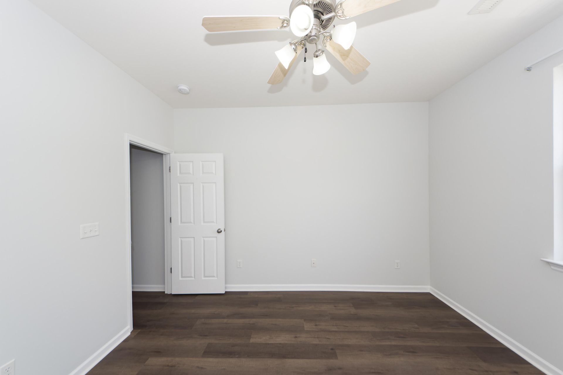 547 Mclernon Trace Photo 33