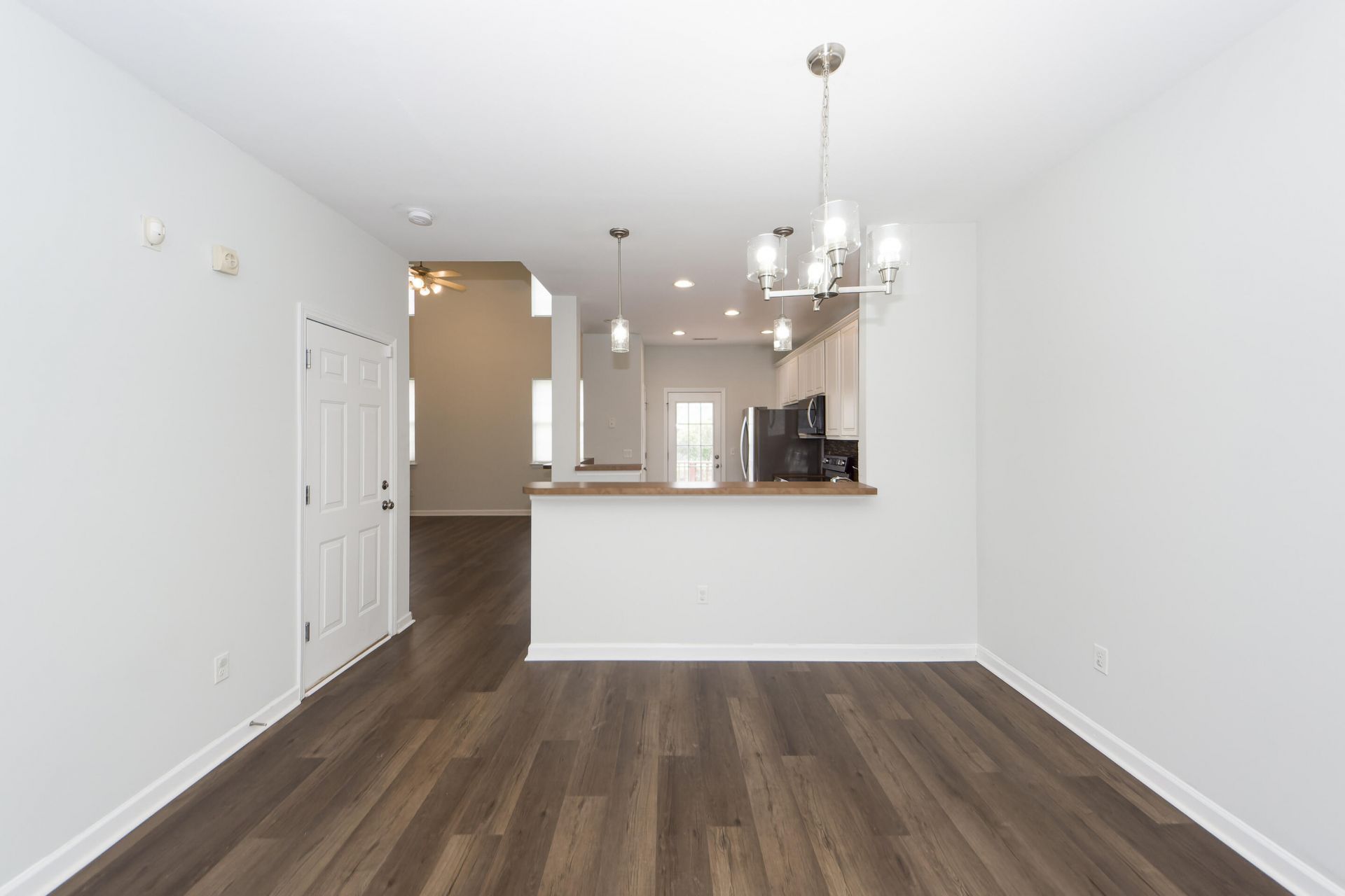 547 Mclernon Trace Photo 6