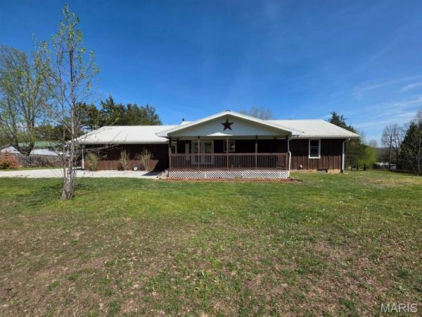 966 Cleveland Road , Houston, MO 65483