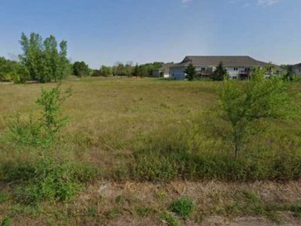 1112 45th Avenue NE, Saint Cloud, MN 56304