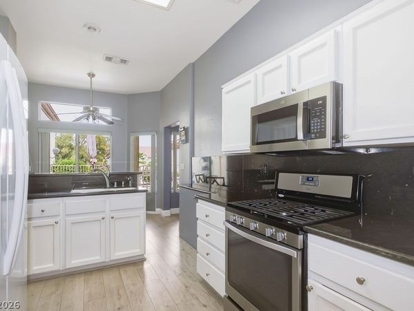 2921 Laverton Drive , Las Vegas, NV 89134