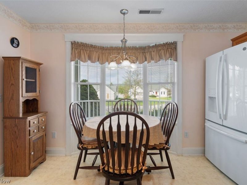 1254 White Stone Circle NE, Canton, OH 44721 Photo 10