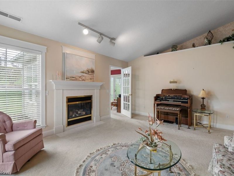 1254 White Stone Circle NE, Canton, OH 44721 Photo 14