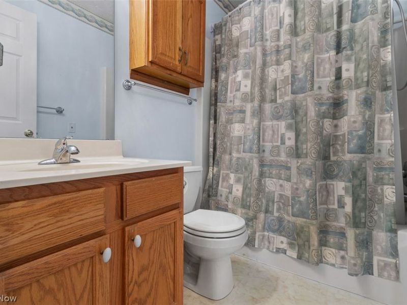 1254 White Stone Circle NE, Canton, OH 44721 Photo 22