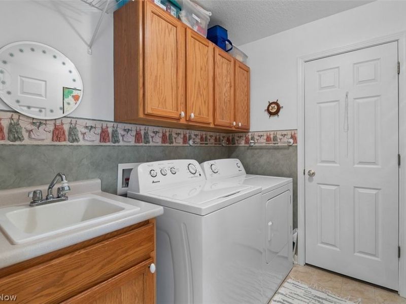 1254 White Stone Circle NE, Canton, OH 44721 Photo 23