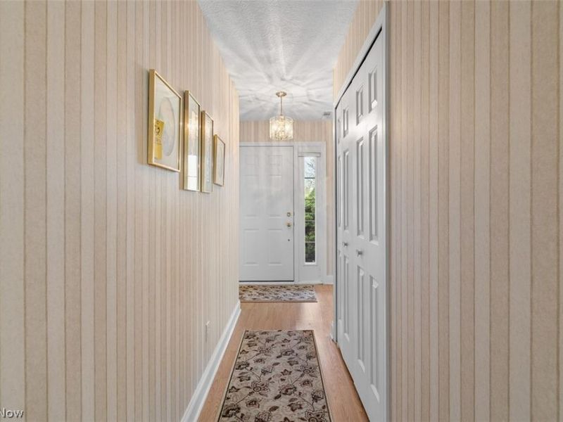 1254 White Stone Circle NE, Canton, OH 44721 Photo 7