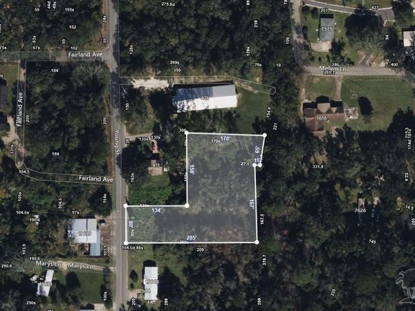 413 Young St, Fairhope, AL 36532