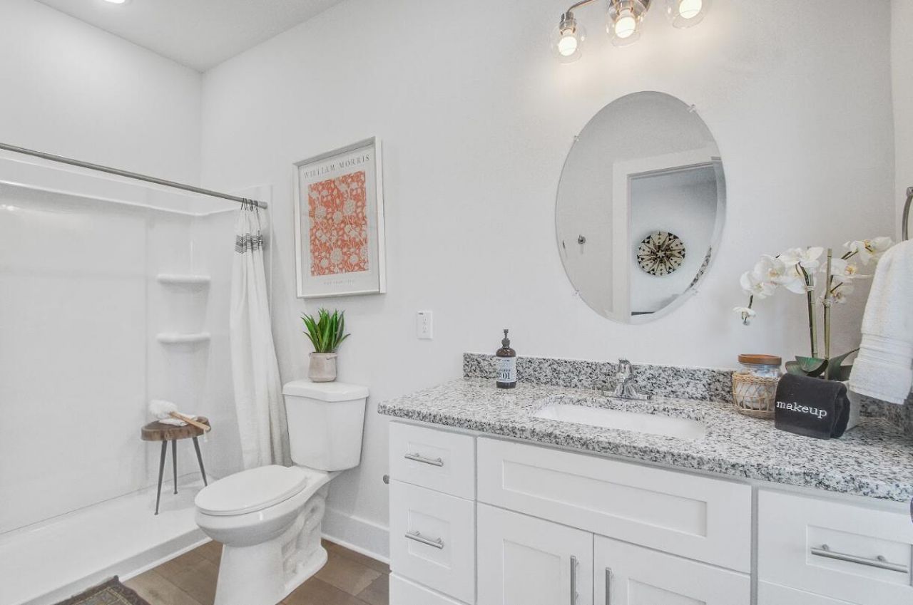 5739 N Murray Avenue Photo 19