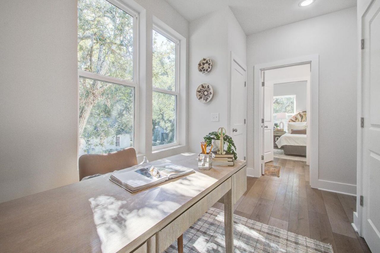 5739 N Murray Avenue Photo 22