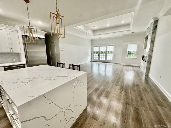 585 Main St, Unit 1A, Armonk, NY 10504