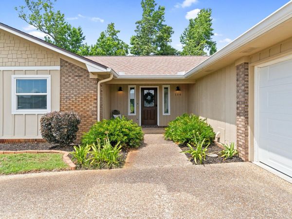 136 Derby Woods Drive, Lynn Haven, FL 32444