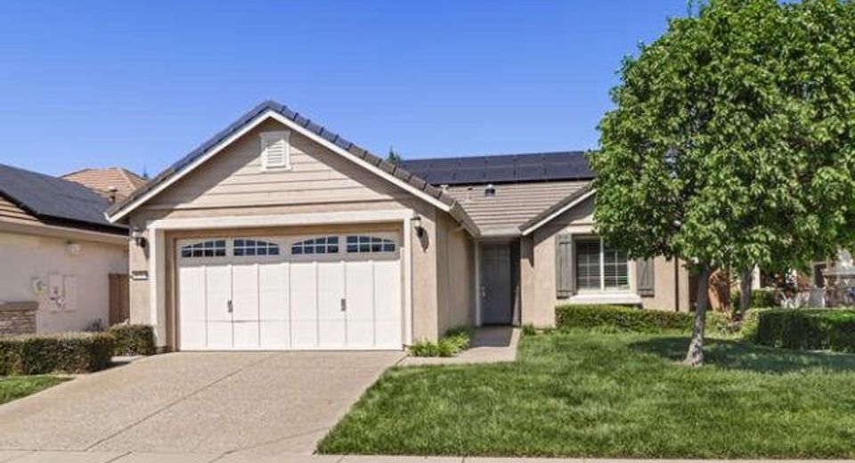 8013 Solomon Dr, Elk Grove, CA 95757 Photo