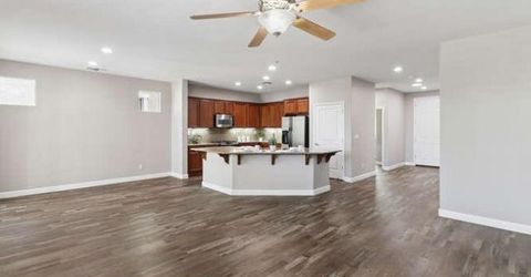 8013 Solomon Dr, Elk Grove, CA 95757 Photo