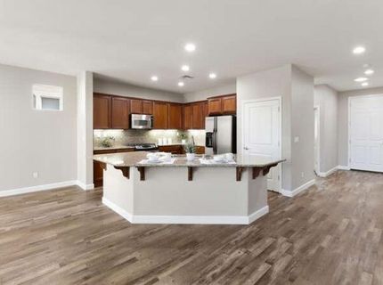 8013 Solomon Dr, Elk Grove, CA 95757 Photo