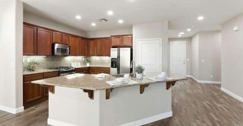 8013 Solomon Dr, Elk Grove, CA 95757 Photo