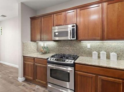 8013 Solomon Dr, Elk Grove, CA 95757 Photo