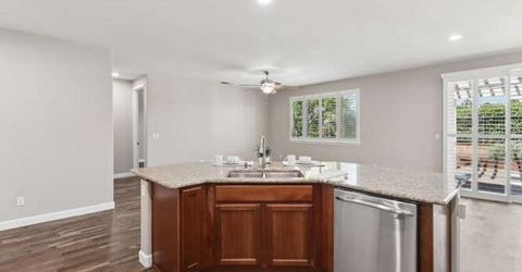 8013 Solomon Dr, Elk Grove, CA 95757 Photo