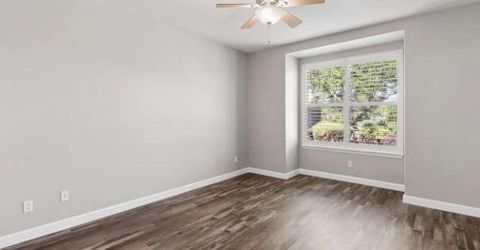 8013 Solomon Dr, Elk Grove, CA 95757 Photo