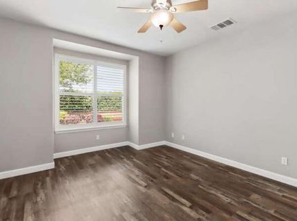 8013 Solomon Dr, Elk Grove, CA 95757 Photo