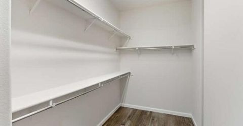 8013 Solomon Dr, Elk Grove, CA 95757 Photo