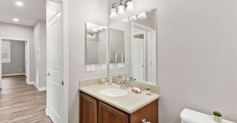 8013 Solomon Dr, Elk Grove, CA 95757 Photo