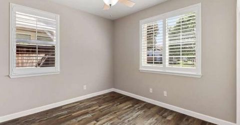 8013 Solomon Dr, Elk Grove, CA 95757 Photo