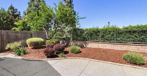 8013 Solomon Dr, Elk Grove, CA 95757 Photo