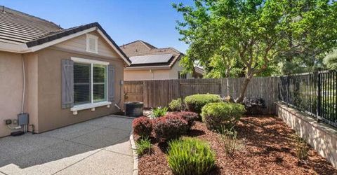 8013 Solomon Dr, Elk Grove, CA 95757 Photo