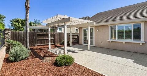 8013 Solomon Dr, Elk Grove, CA 95757 Photo