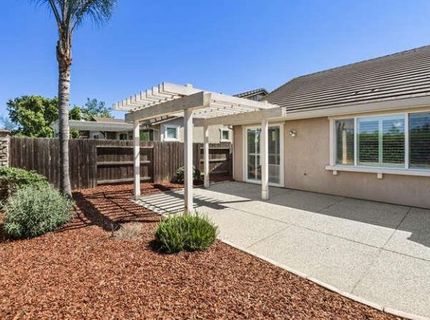 8013 Solomon Dr, Elk Grove, CA 95757 Photo