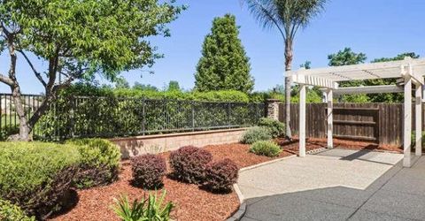 8013 Solomon Dr, Elk Grove, CA 95757 Photo