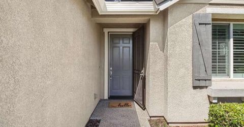 8013 Solomon Dr, Elk Grove, CA 95757 Photo