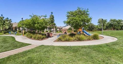 8013 Solomon Dr, Elk Grove, CA 95757 Photo