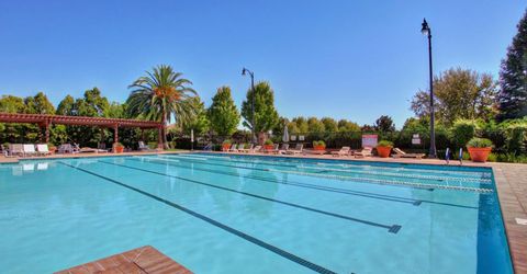 8013 Solomon Dr, Elk Grove, CA 95757 Photo