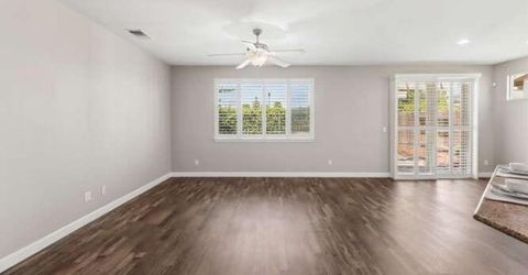 8013 Solomon Dr, Elk Grove, CA 95757 Photo