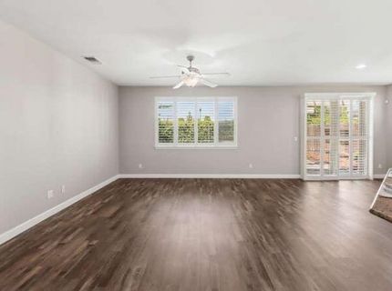 8013 Solomon Dr, Elk Grove, CA 95757 Photo