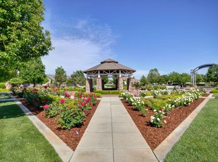 8013 Solomon Dr, Elk Grove, CA 95757 Photo