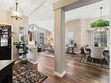 9362 Savin Pl, Elk Grove, CA 95624 Photo