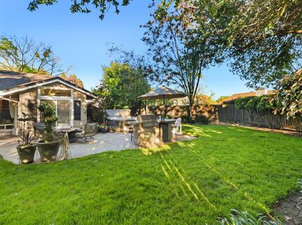 9362 Savin Pl, Elk Grove, CA 95624 Photo