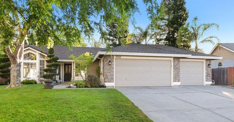 9362 Savin Pl, Elk Grove, CA 95624 Photo